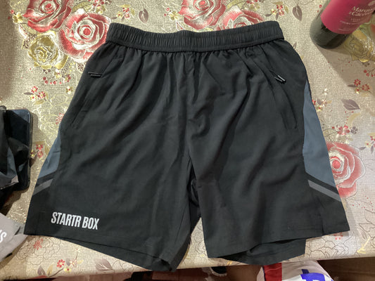 Short diseño (gris y negro)